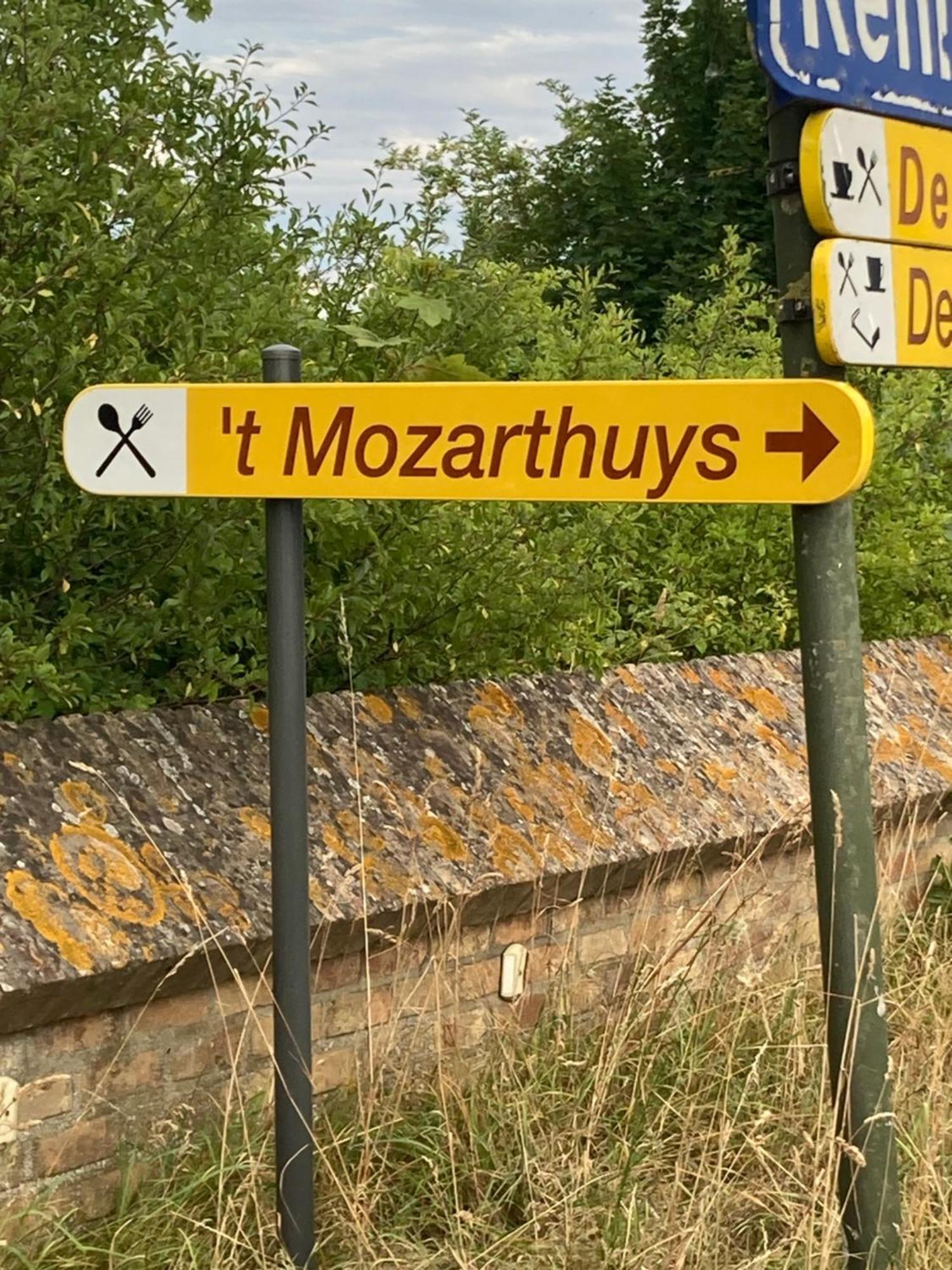 Lo-Reninge 'T Mozarthuysヴィラ エクステリア 写真